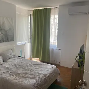 Bed & Breakfast Bucarest B&B, Boekarest