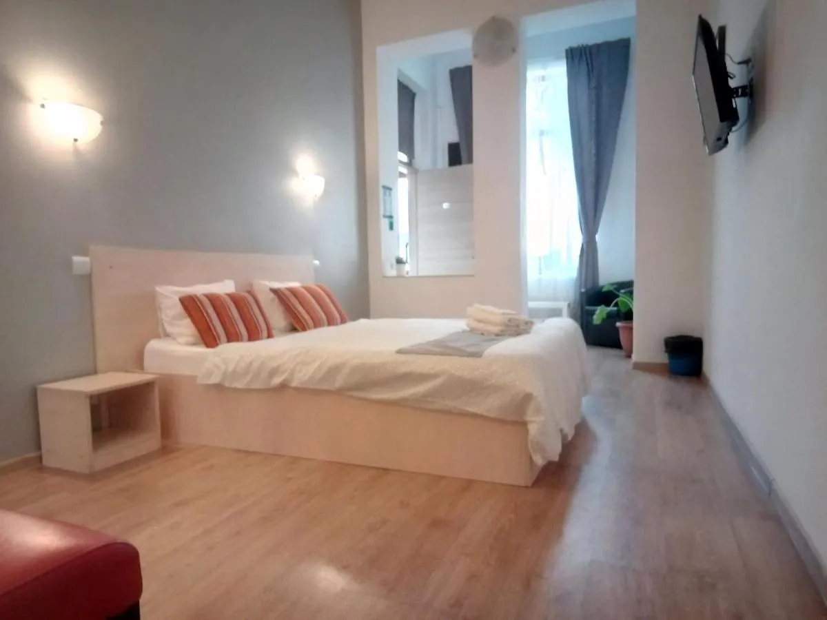 Central Guesthouse (Adults Only) Bucharest Guest house